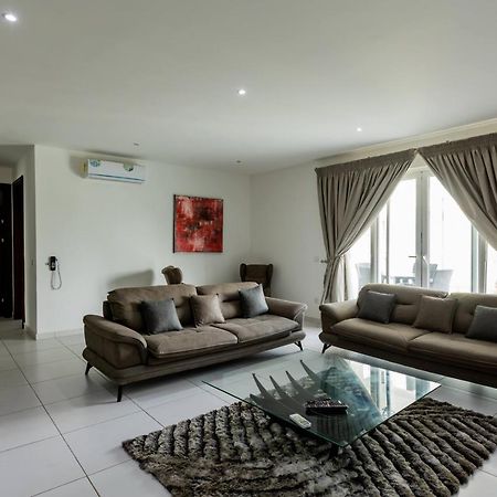 Accra Fine Suites - Henrietta'S Residences エクステリア 写真