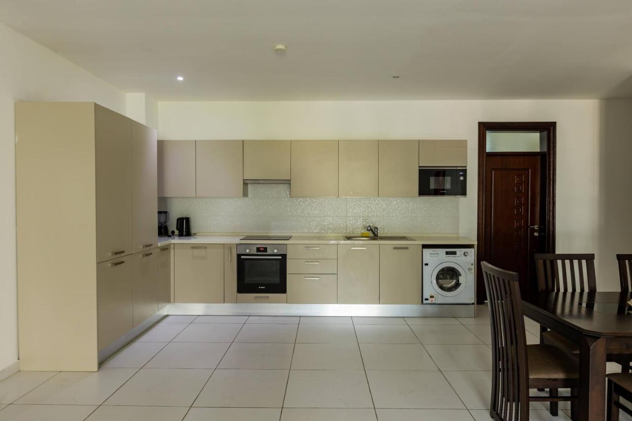 Accra Fine Suites - Henrietta'S Residences エクステリア 写真