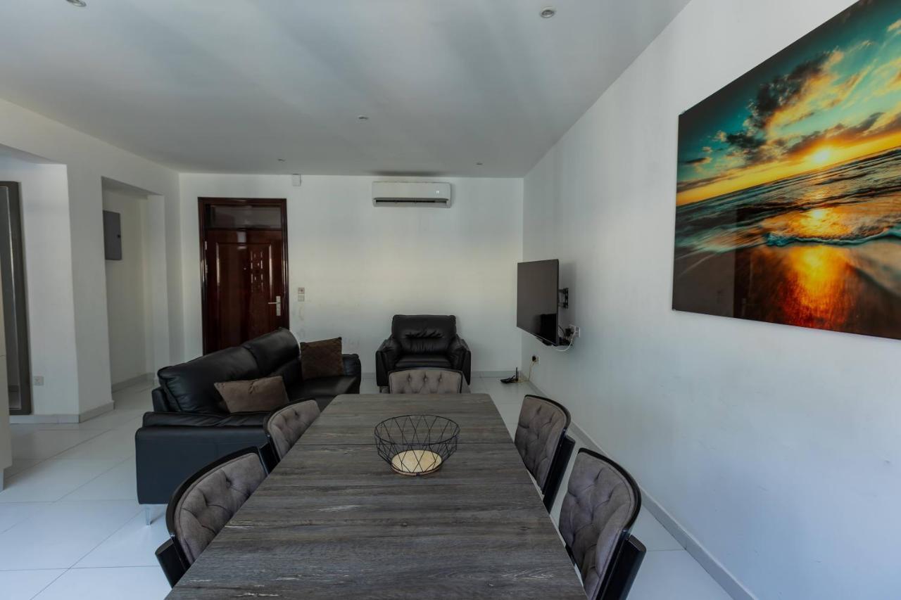 Accra Fine Suites - Henrietta'S Residences エクステリア 写真